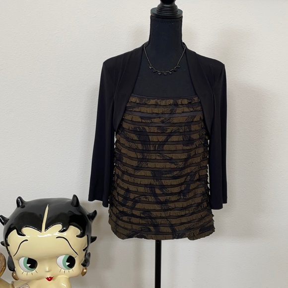 AGB Ruffled Blouse W/ Attached Bolero Size M - Picture 2 of 6